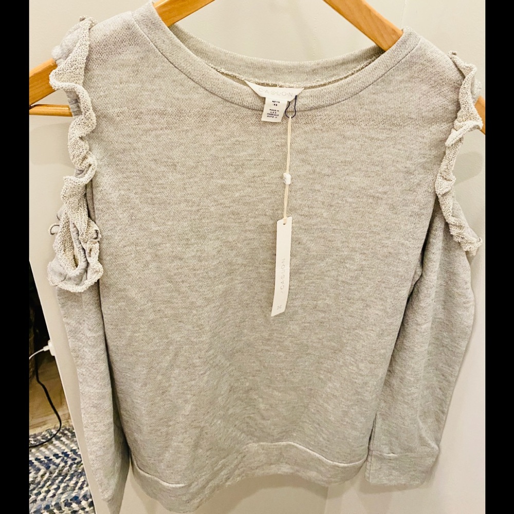 Women’s Caslon Petite XSmall Grey sweatshirt